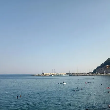 Serena Hotel *