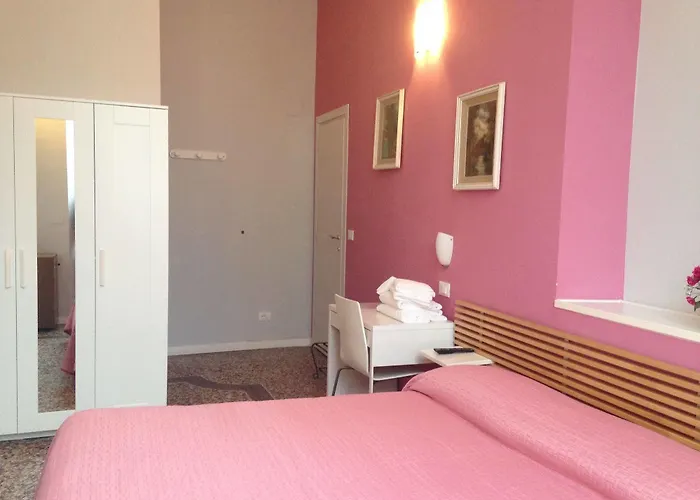Hotel Serena *