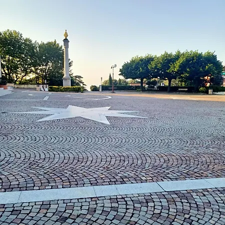 Ξενοδοχείο Serena